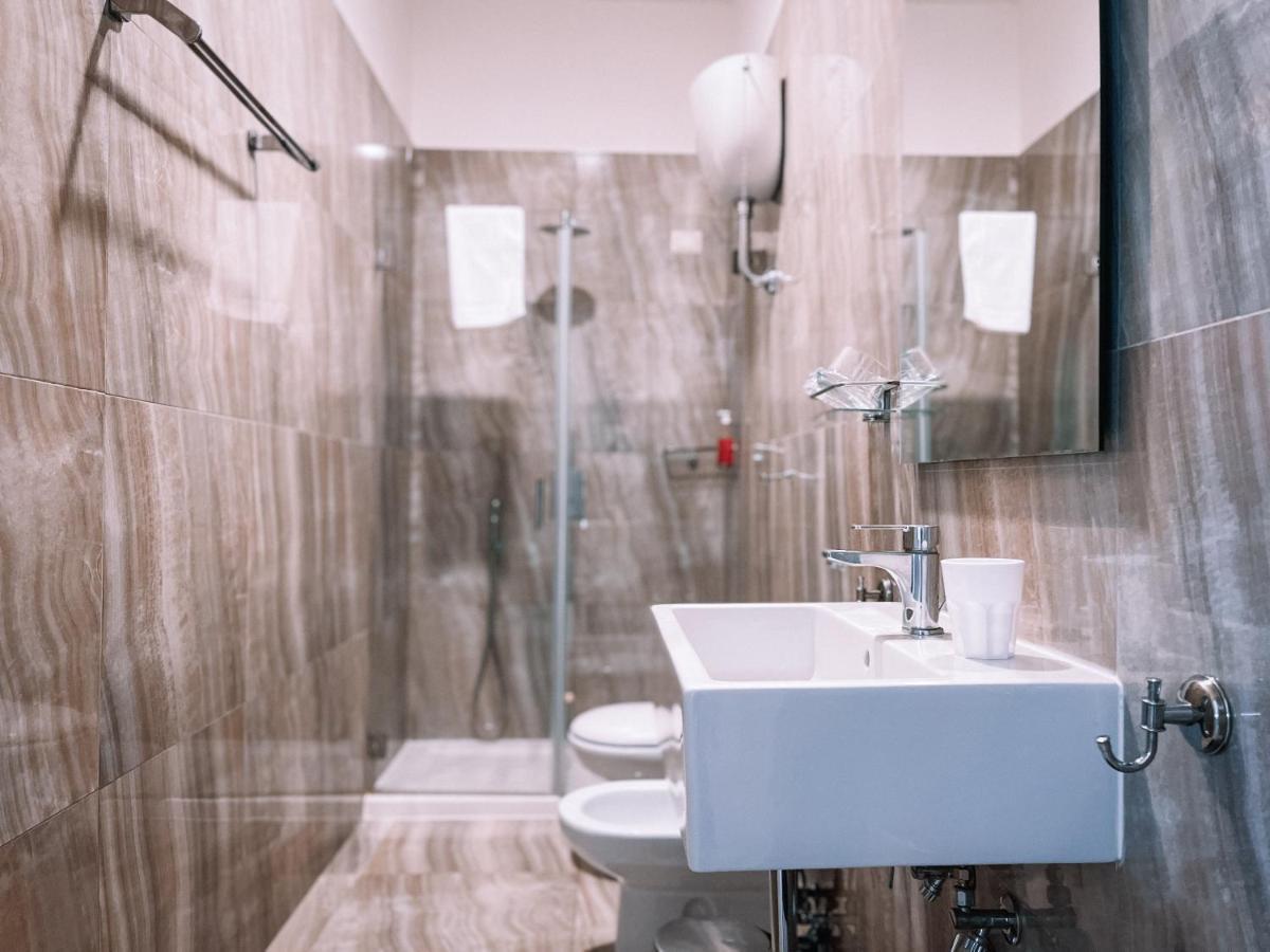 Neapolitantrips Hotel Экстерьер фото