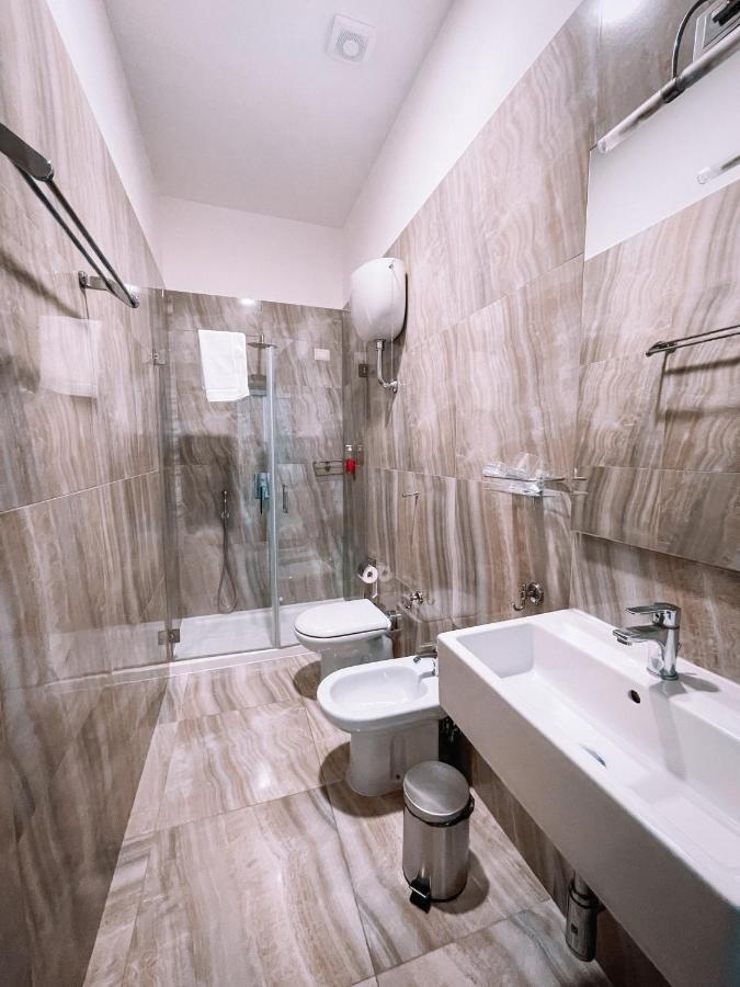Neapolitantrips Hotel Экстерьер фото