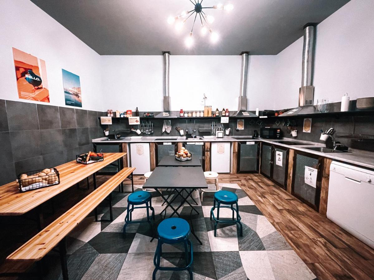 Neapolitantrips Hotel Экстерьер фото