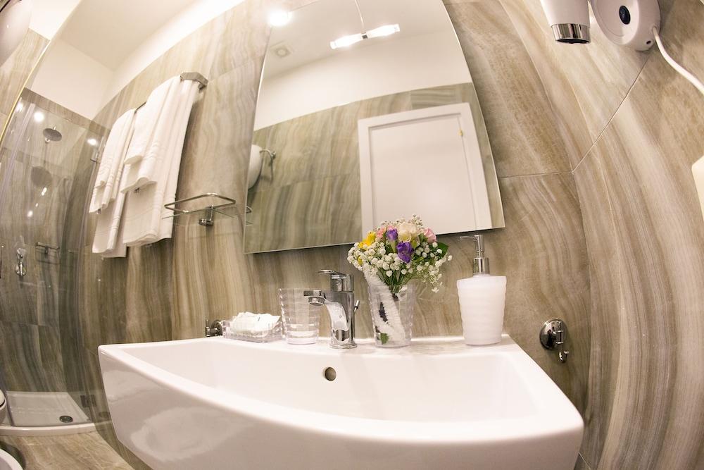 Neapolitantrips Hotel Экстерьер фото