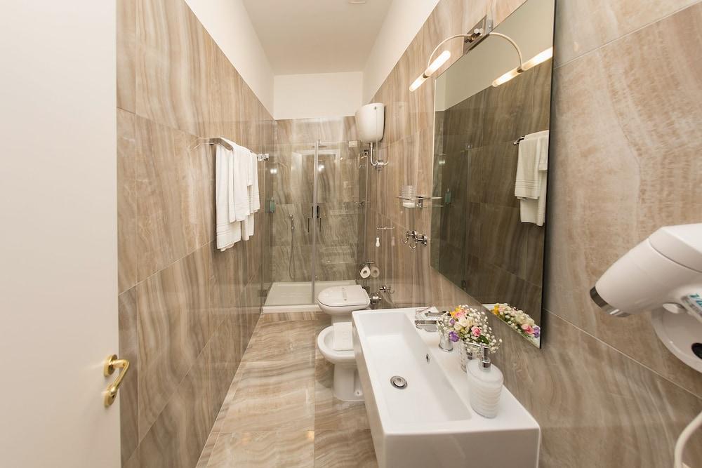 Neapolitantrips Hotel Экстерьер фото